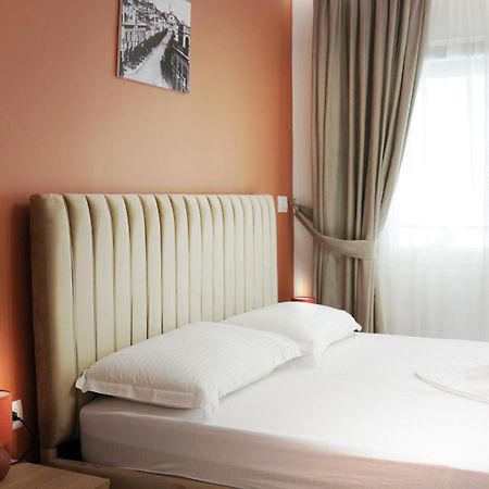 Hotel Luris โกเลม ภายนอก รูปภาพ