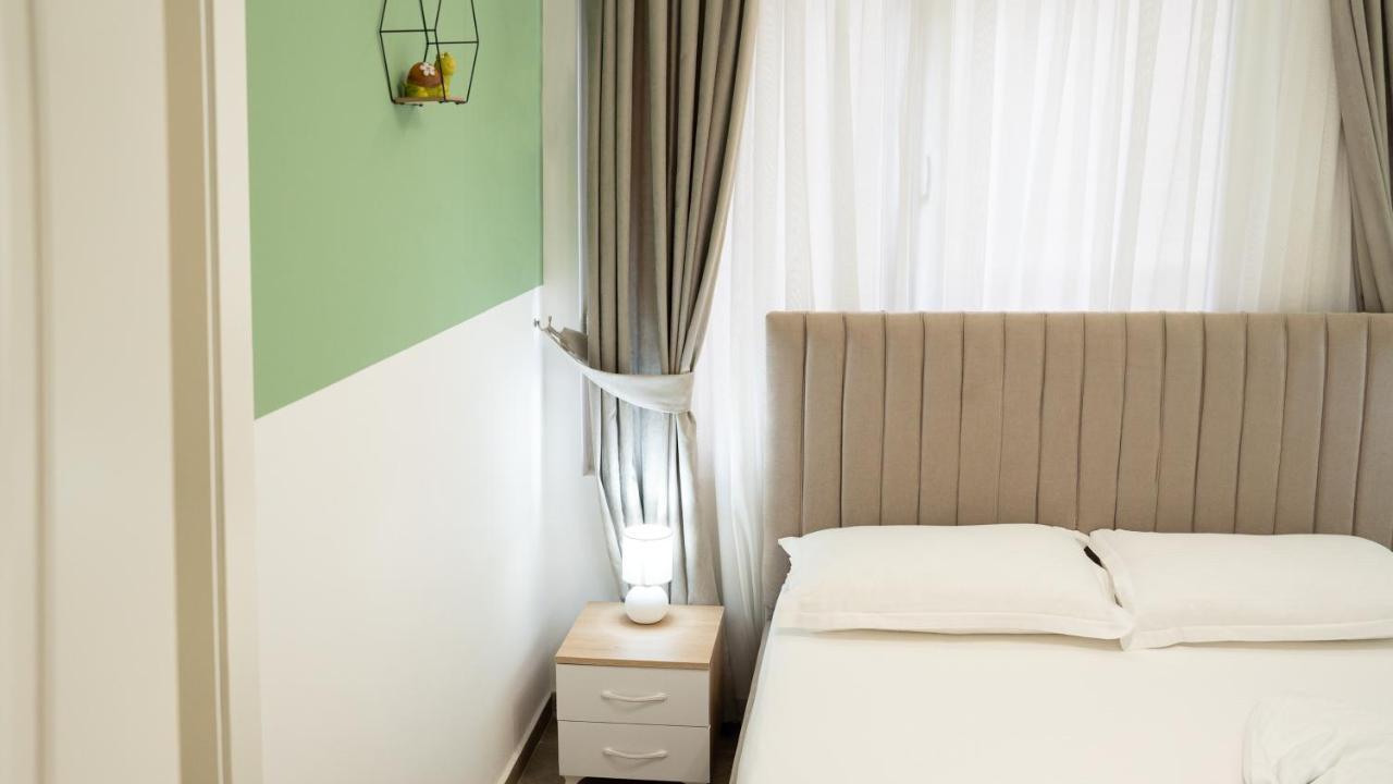 Hotel Luris โกเลม ภายนอก รูปภาพ