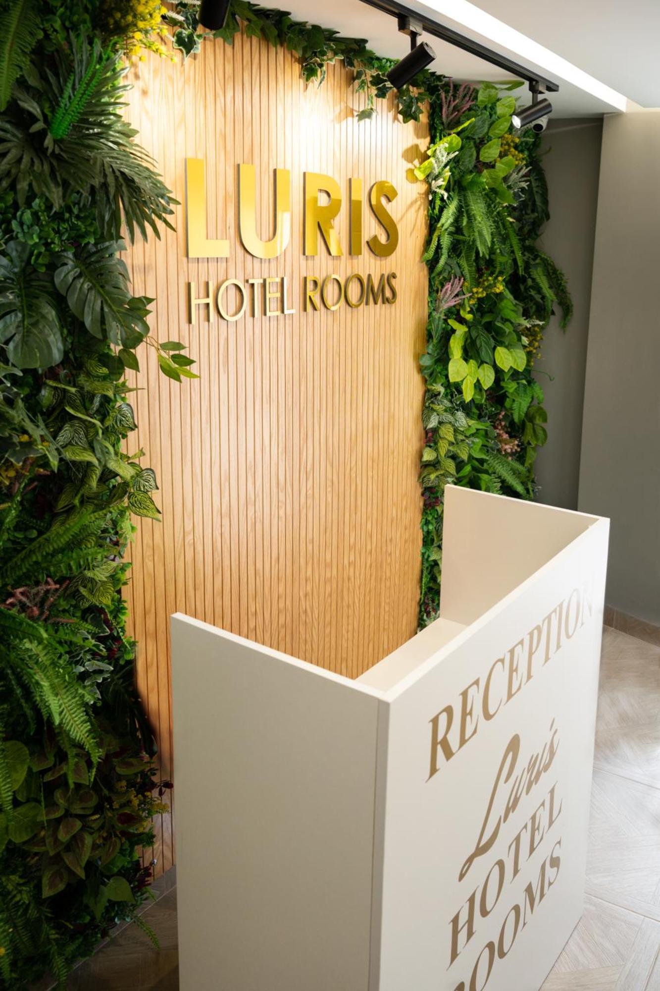 Hotel Luris โกเลม ภายนอก รูปภาพ