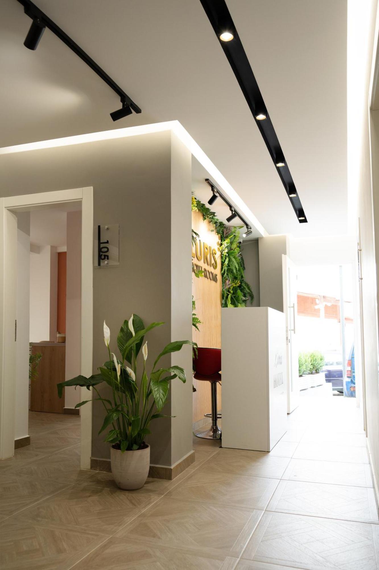Hotel Luris โกเลม ภายนอก รูปภาพ