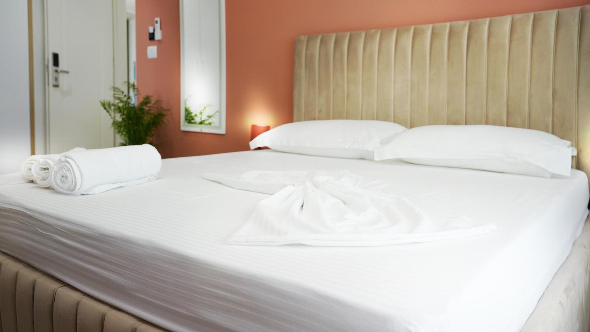 Hotel Luris โกเลม ภายนอก รูปภาพ