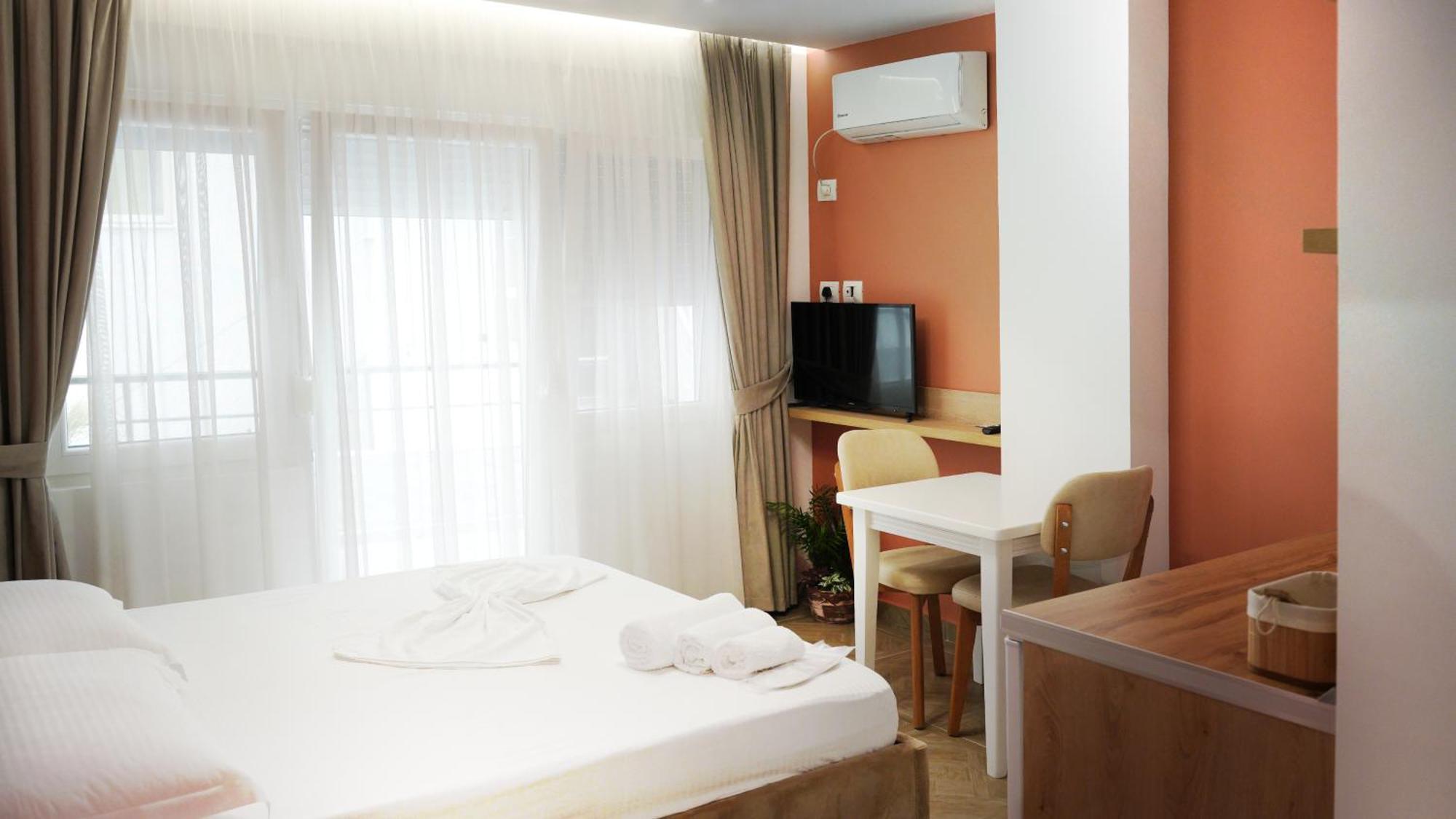 Hotel Luris โกเลม ภายนอก รูปภาพ