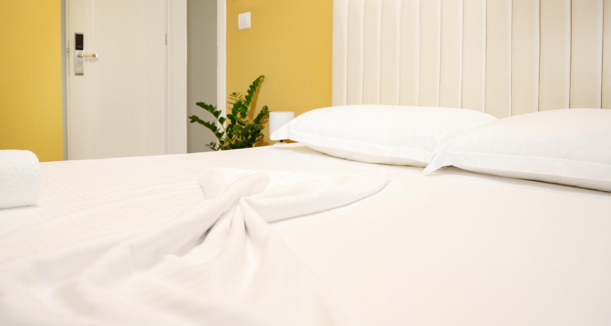 Hotel Luris โกเลม ภายนอก รูปภาพ