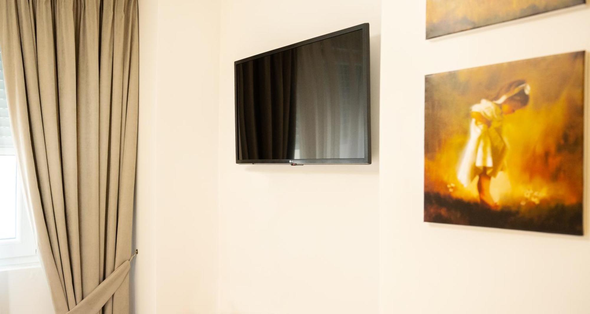Hotel Luris โกเลม ภายนอก รูปภาพ
